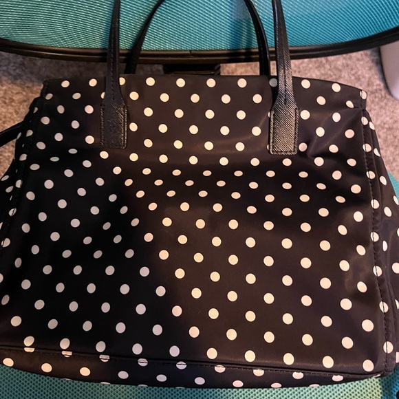 Kate Spade polkadot tote. Excellent condition. Cross body strap included - Picture 5 of 6